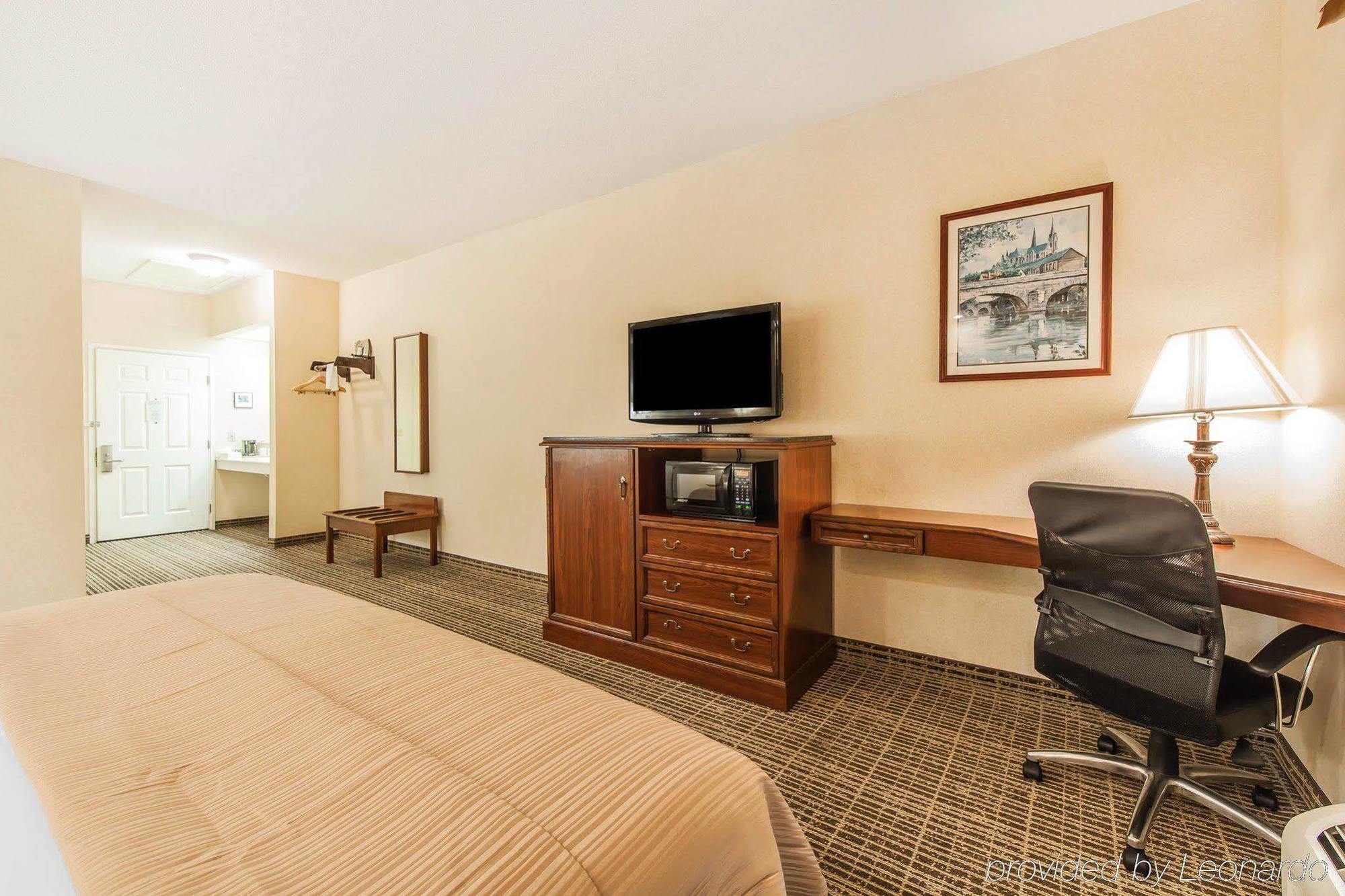 Quality Inn Rome South Dış mekan fotoğraf